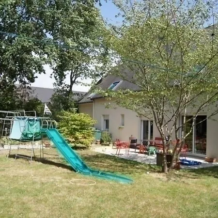 De La Roussiere Villa